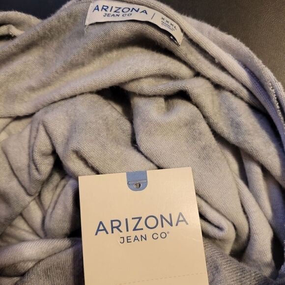 Arizona  set of (2) cropped XXXL tops gray tie dye/ olive green NWT - Picture 4 of 9